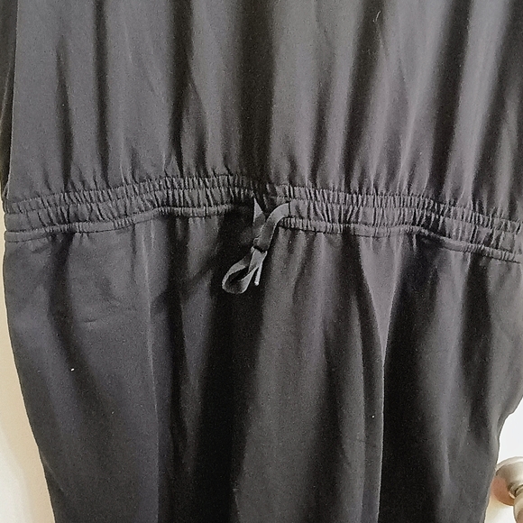 Chic Black Sleeveless Mini Dress - Picture 3 of 6